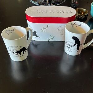 Metropolitan Museum of Art Cat Design Mugs - Black and White